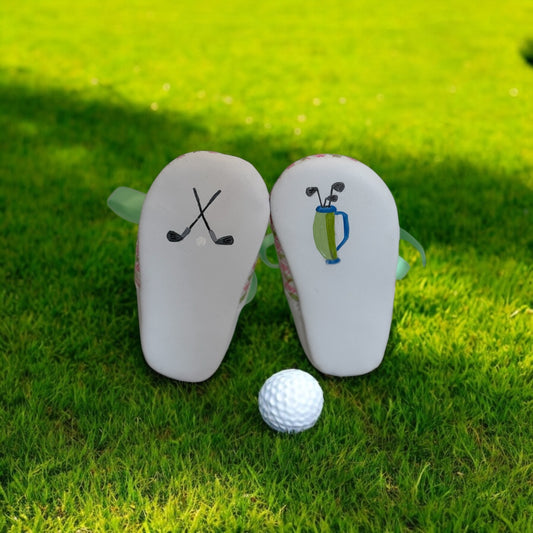 Tiny tee time